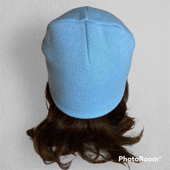 🦄 one Tree Hill Light Blue Beanie - Picture 3 of 12